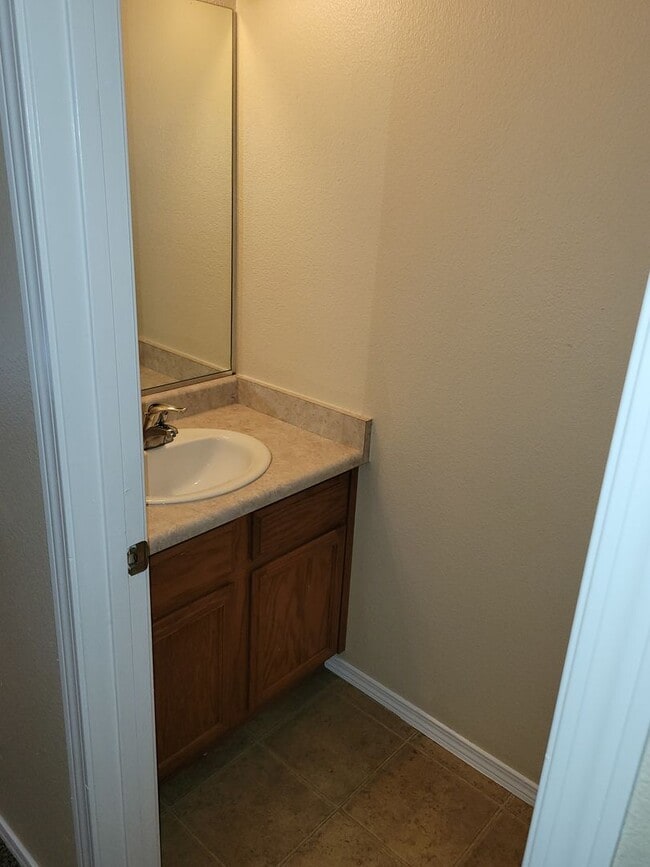 Building Photo - 4 Bedroom Home off Mesa Grande and Hwy 70