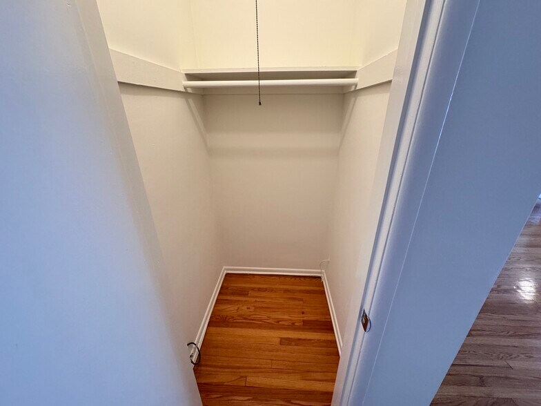 Building Photo - 11662 Sunset Blvd