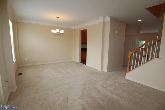 Building Photo - 46180 Chester Terrace