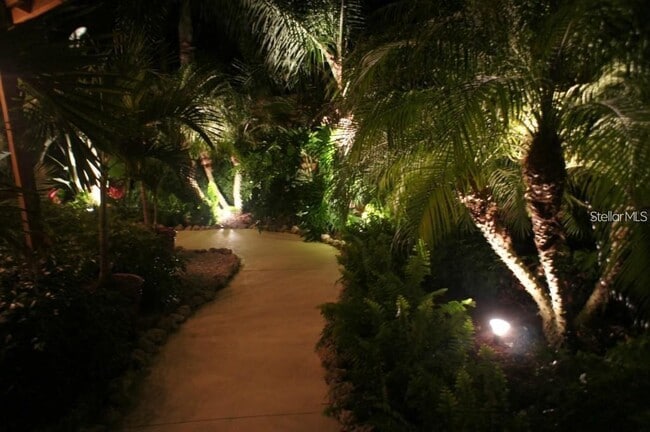 Building Photo - 2704 Marlette St