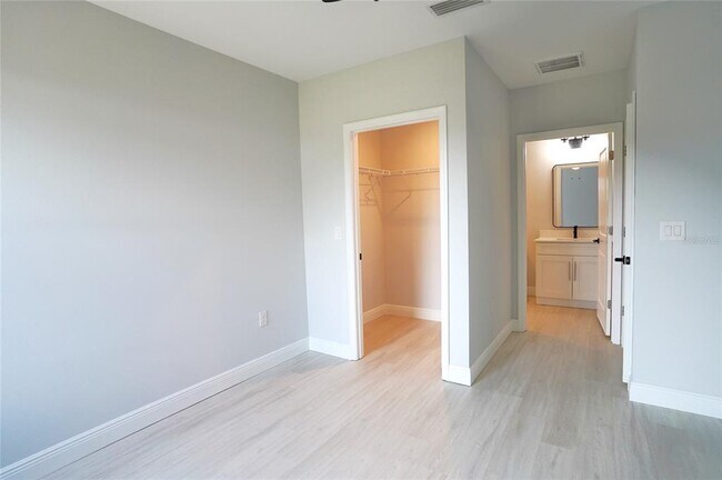 Building Photo - 17072 Byron Ave