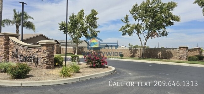Building Photo - 2104 Ukiah Ct
