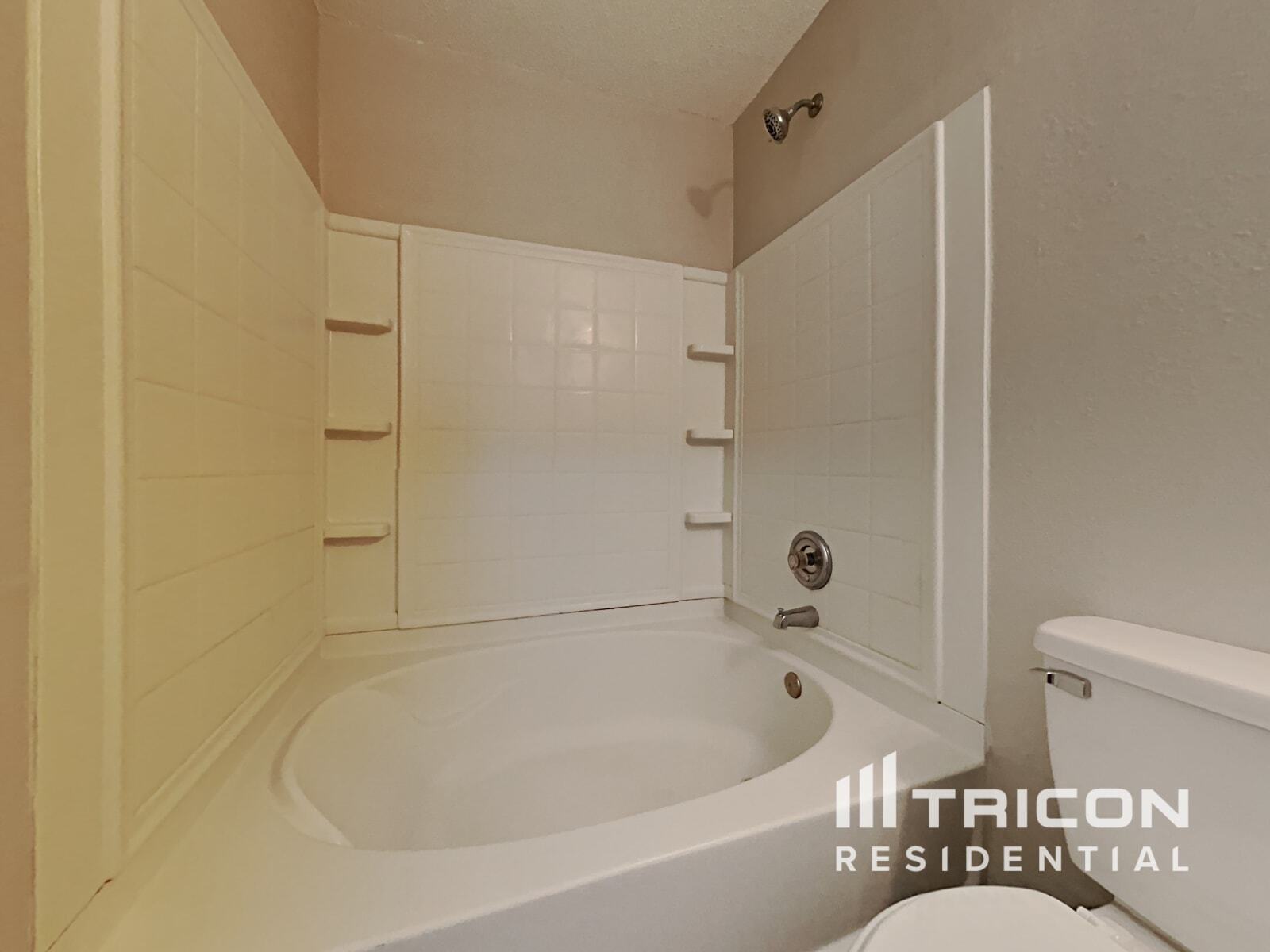 Building Photo - 9190 Amberleigh Dr