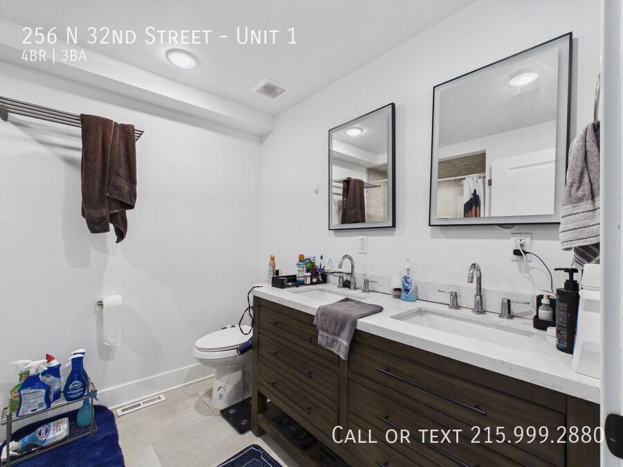 Building Photo - 256 N 32nd St