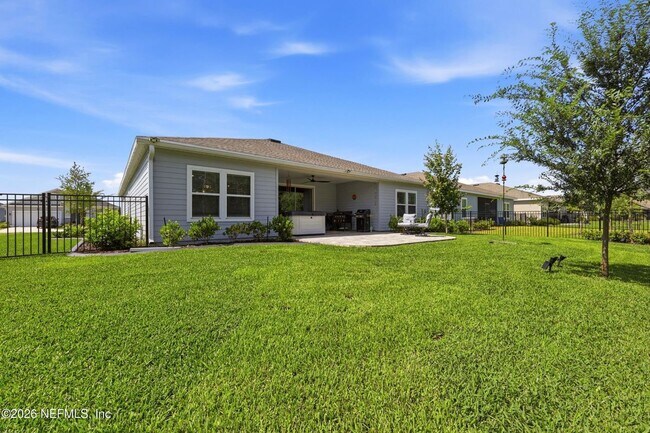 Building Photo - 75722 Bayley Pl