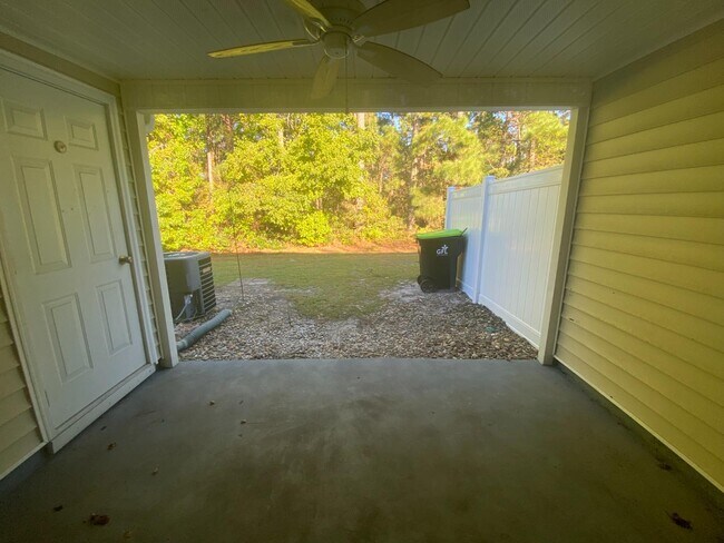 Building Photo - 257 Seabert Rd