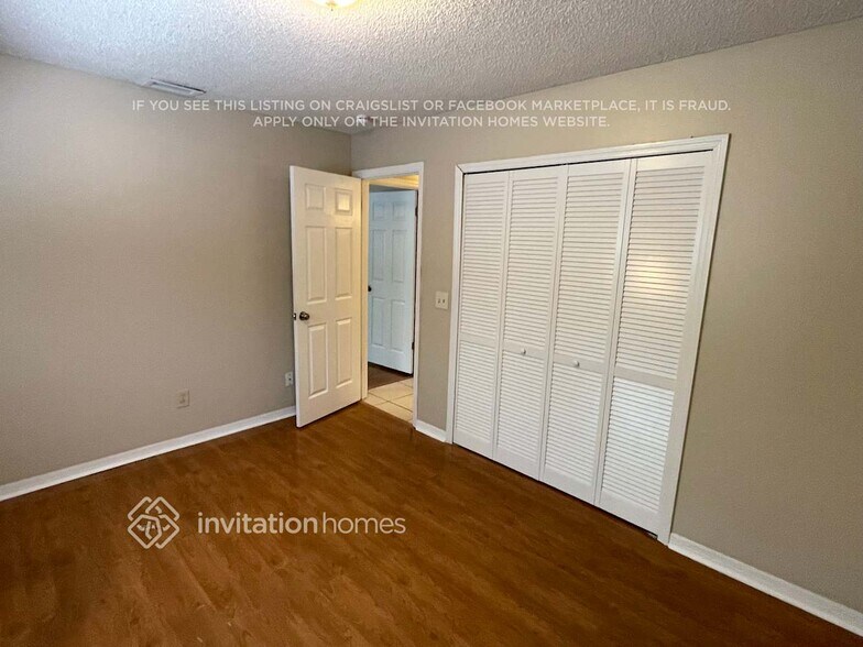 Building Photo - 842 Shriver Cir