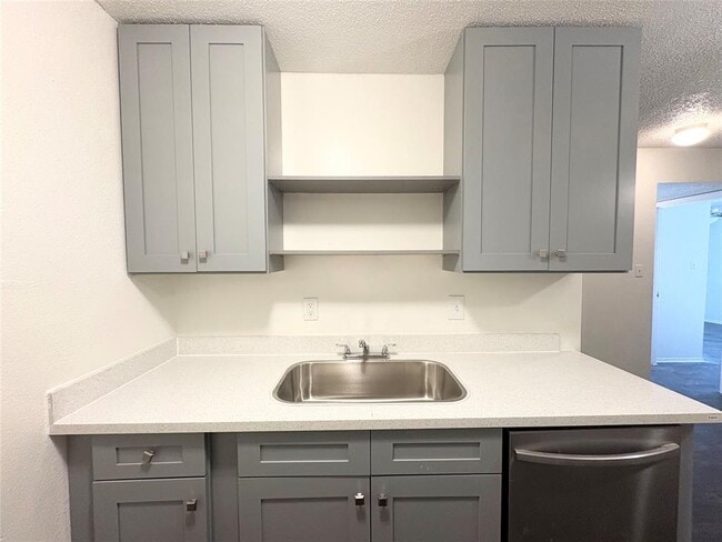 Building Photo - 3121 Speedway St