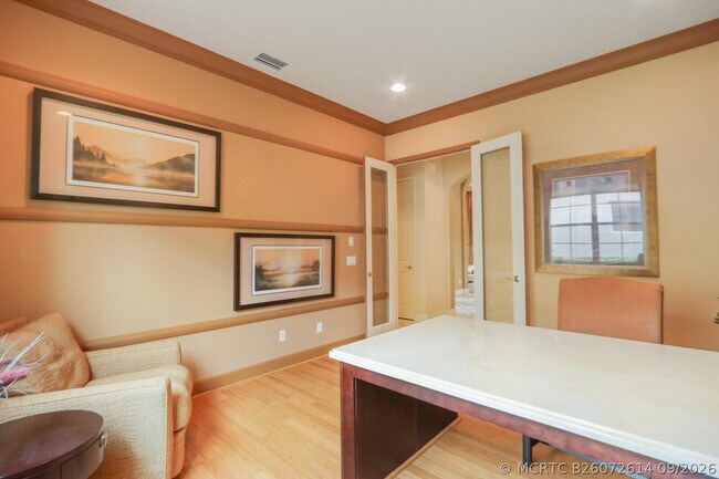 Building Photo - 9885 SW Torriente Ln