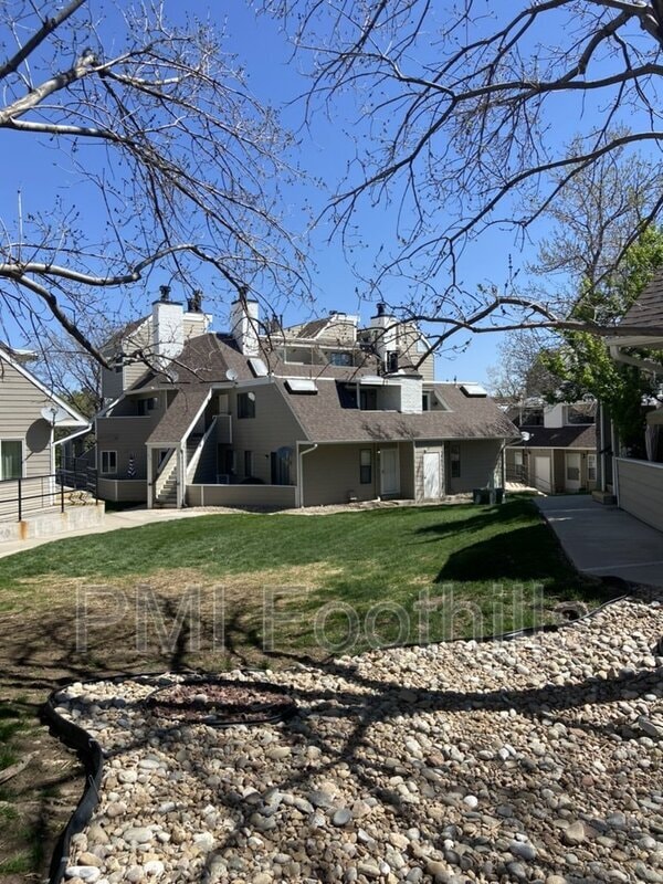 Building Photo - 12478 W Nevada Pl