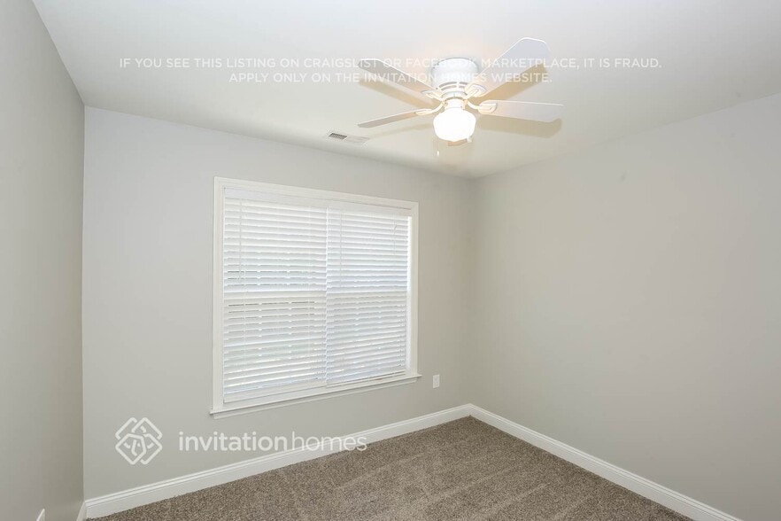 Building Photo - 4705 Waterbell Ln