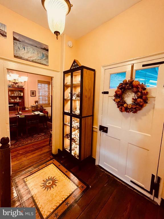 Building Photo - 30 Cornhill St