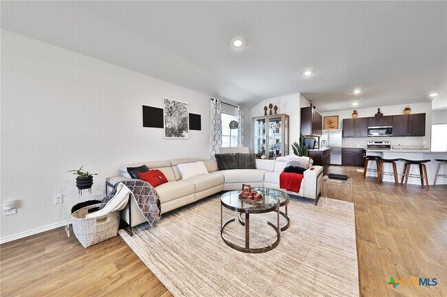 Building Photo - 801 Cinnamon Teal