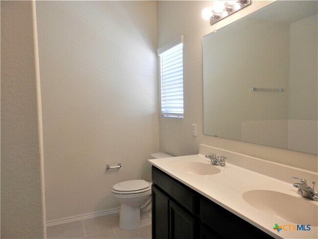 Building Photo - 334 Mistflower