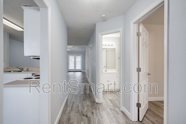 Building Photo - 965 Cammaron Way