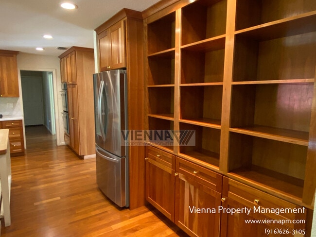 Building Photo - 3539 Buckskin Ct