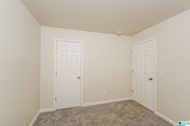 Building Photo - 148 Jonathan Dr