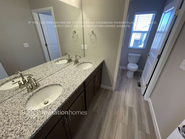 Building Photo - 13504 Nederland Dr