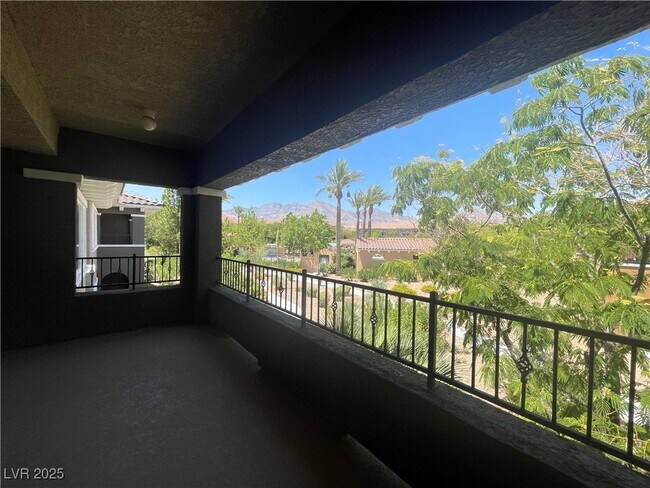 Building Photo - 11830 Portina Dr