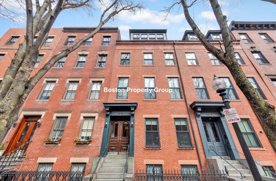 Building Photo - 32 E Springfield St