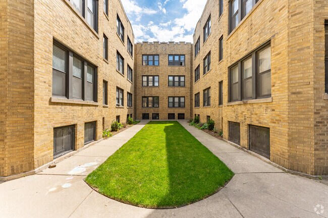 Building Photo - Newgard Apartments