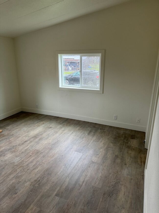Building Photo - 4997 Morely Loop