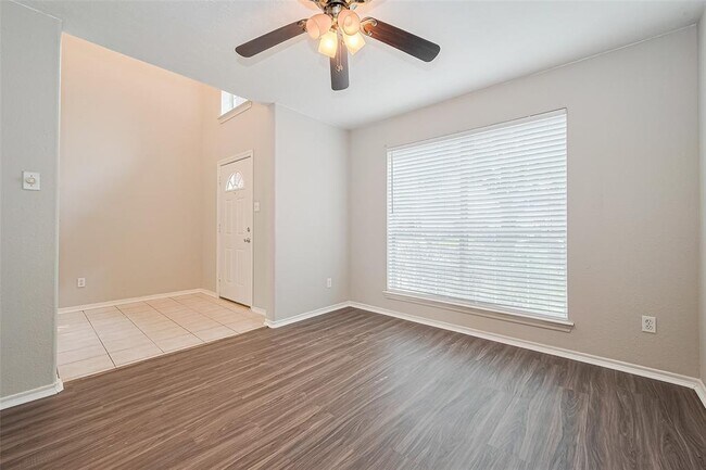 Building Photo - 5731 Afton Ridge Ln