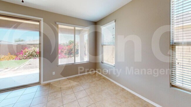 Building Photo - 14425 W Dahlia Dr