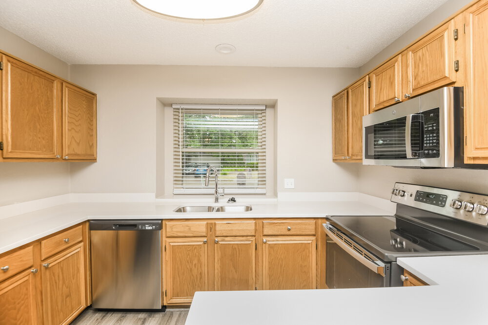 Building Photo - 1121 Cardinal Oaks Dr