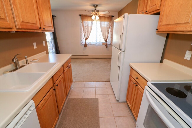 Kitchen - 1814 22nd Ave S