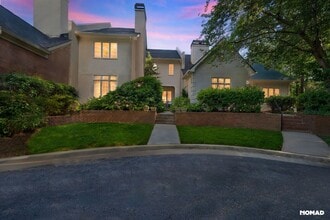 Building Photo - 31 Paces W Dr NW