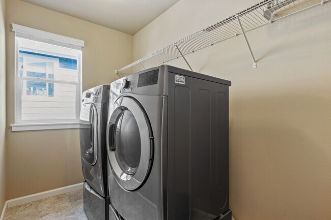 Building Photo - 18705 139th St E