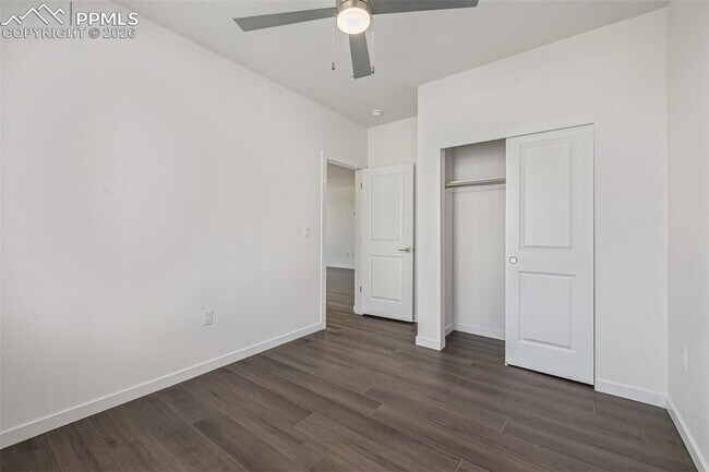 Building Photo - Top Floor Penthouse at Victory Ridge