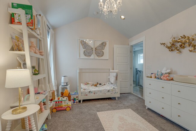 Building Photo - 2405 Chapel Ave