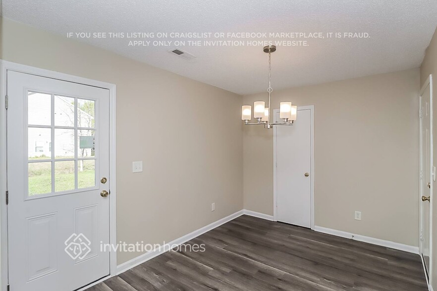 Building Photo - 1127 Ballina Way
