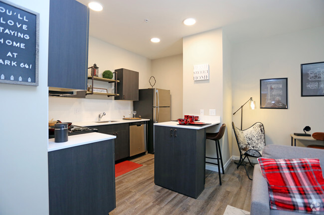 1BR, 1BA - 584 SF - Park Sixty Four