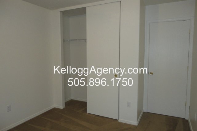 Building Photo - 3BD Plus Office/Bonus Room in Sierra Norte