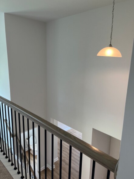 Building Photo - 414 Kinross Ln