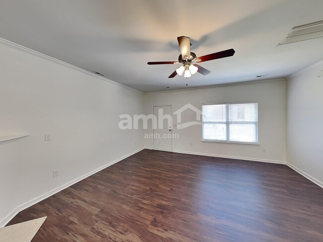 Building Photo - 4811 Spruce Peak Rd