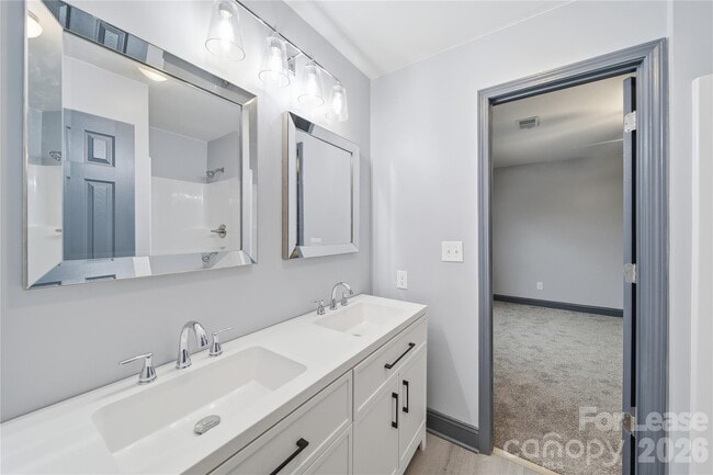 Building Photo - 109 Haddock Rd NW