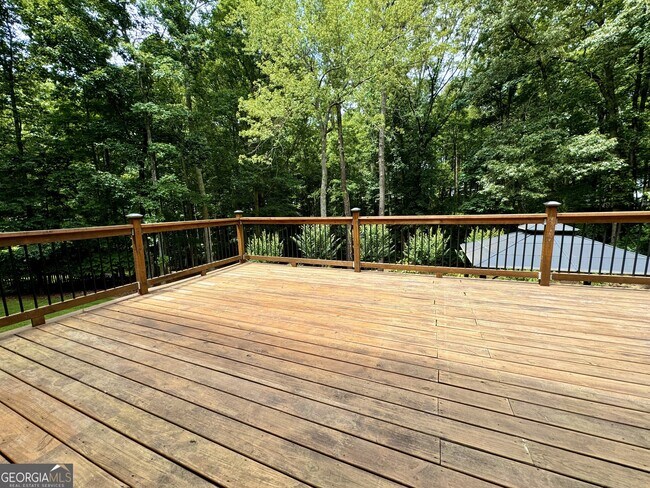 Building Photo - 155 Autumn Moon Trail