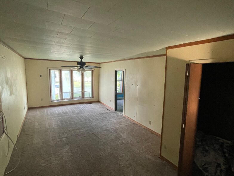 Building Photo - 916 Forsythe St