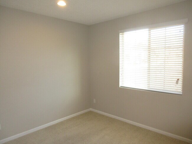 Building Photo - 8715 Sugarite Trail NE