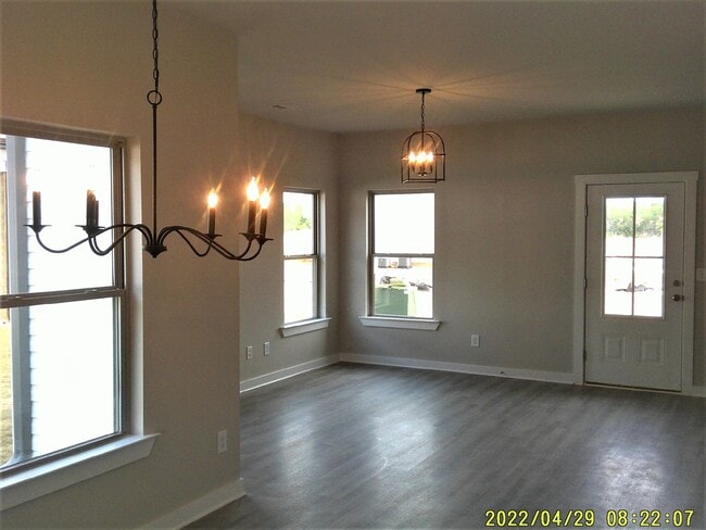 Building Photo - Spacious Home for Rent in Meridianville, AL... Available to View Now!!!