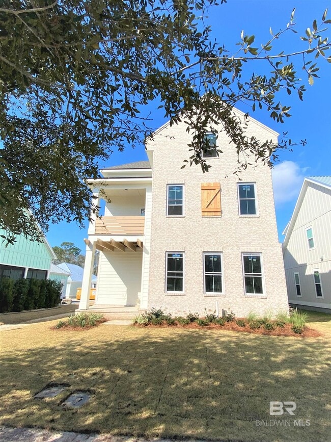 Primary Photo - 2704 Bienville Ave