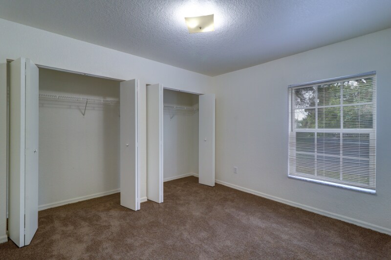 Building Photo - 8147 46th Ave N