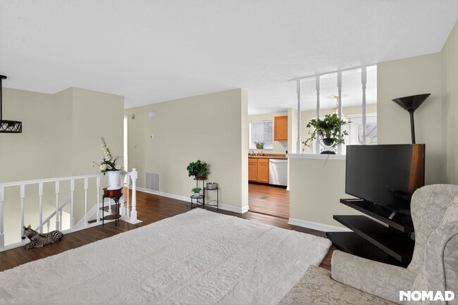 Building Photo - 603 Dellinger Dr