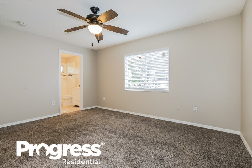 Building Photo - 1226 Franford Dr