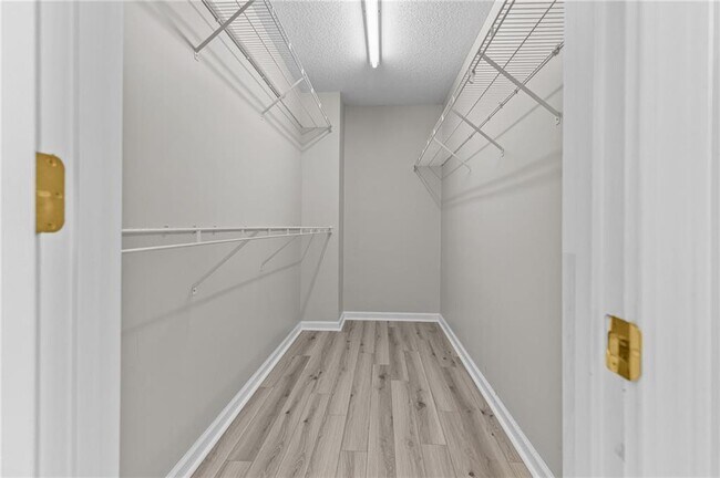 Building Photo - 11700 Bentham Ct