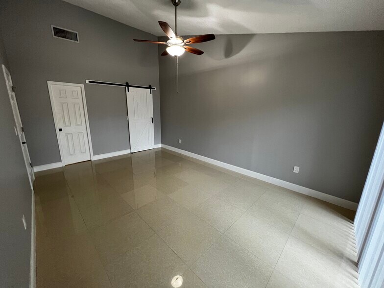 Master Bedroom - 2310 Elm Ct